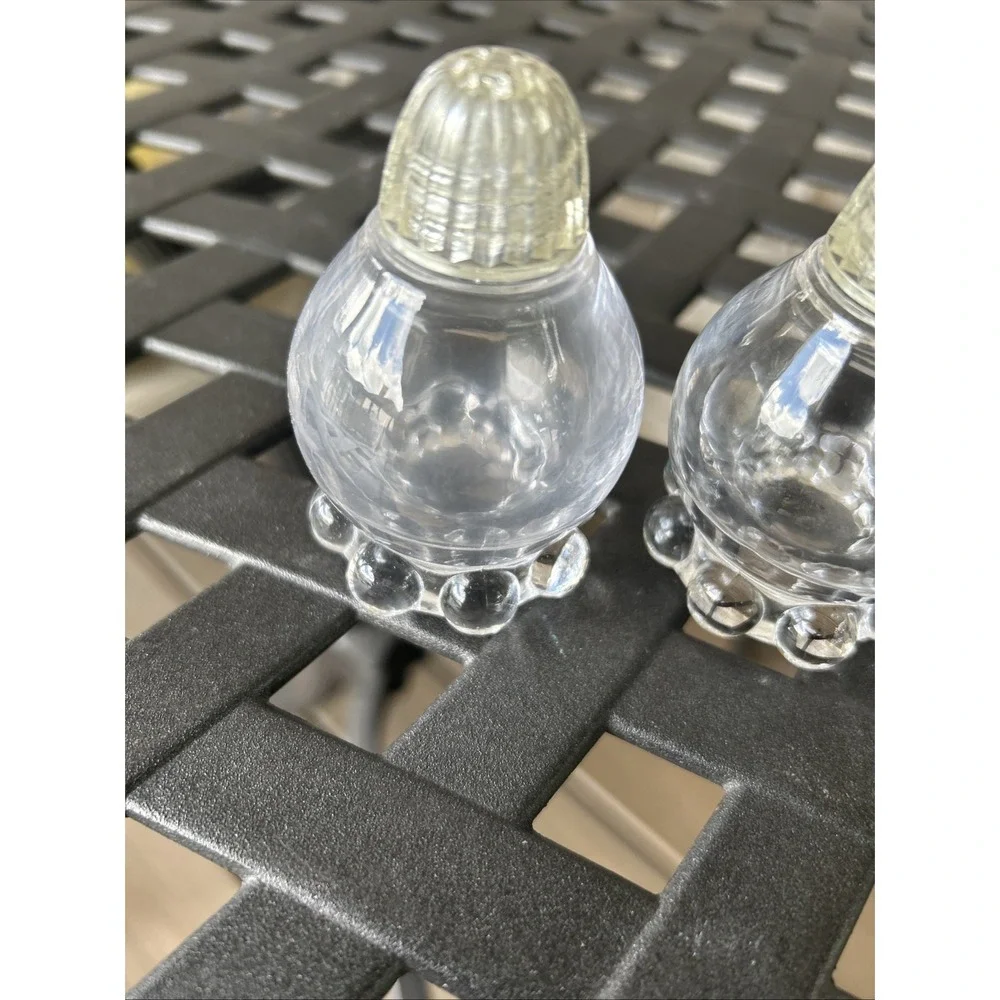 Pair‎ Imperial Boogie Ball Clear Glass Salt Pepper Shakers For Table